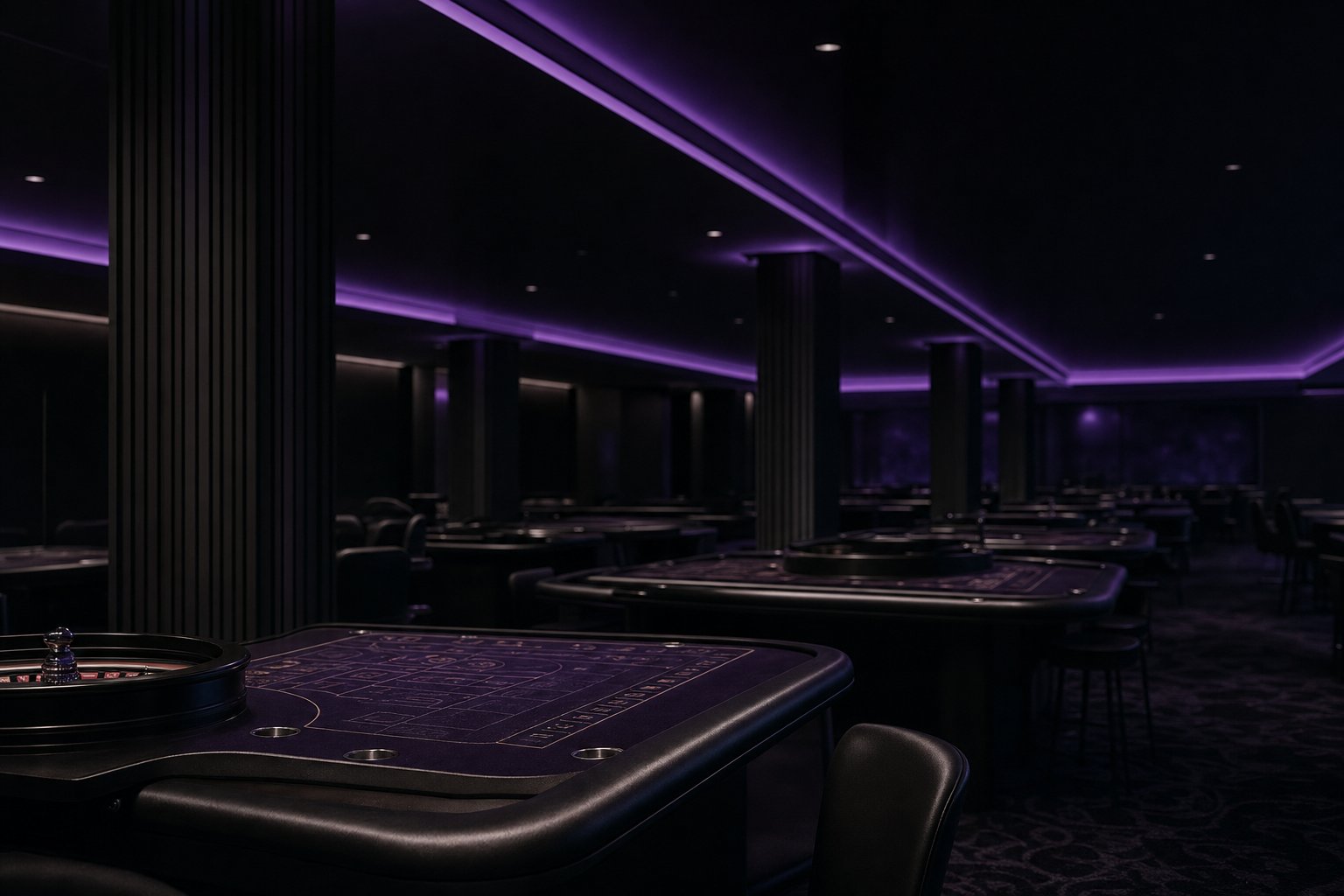 Sala da gioco vuota nella penombra, con tavoli da roulette e luci viola (immagine generata con AI)